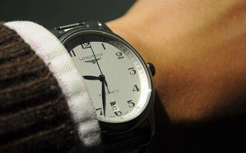 南京浪琴手表售后維修服務中心