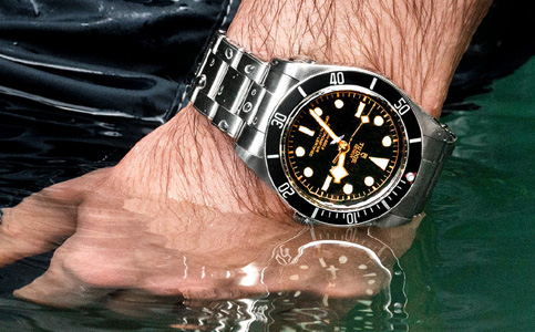 成都帝舵保養(yǎng)店在哪里(帝舵手表進水了怎么辦)