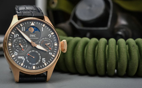 萬國手表上海維修保養中心(處理萬國手表摔壞的情況)