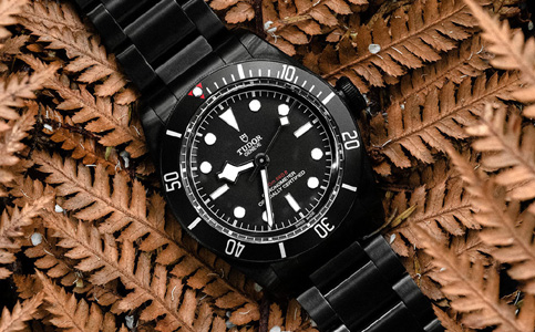 帝舵劃痕專柜免費修復嗎（帝舵手表的正確調表方法）