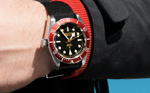 帝舵手表保修期多久（解決帝舵手表表機(jī)芯生銹的問題）