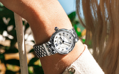 帝舵客服熱線24小時（帝舵手表出現(xiàn)機(jī)芯異響的檢查）